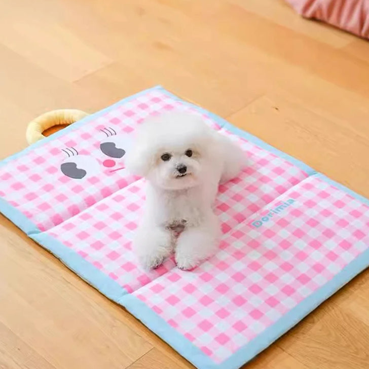 “Chill Buddy Mat” – Gingham Cooling Pad with Cute Face for Dogs