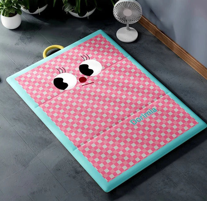 “Chill Buddy Mat” – Gingham Cooling Pad with Cute Face for Dogs