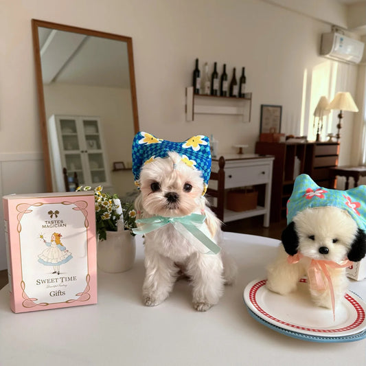 Howllywood Dog Head Scarf – Retro-Inspired Pupkerchief